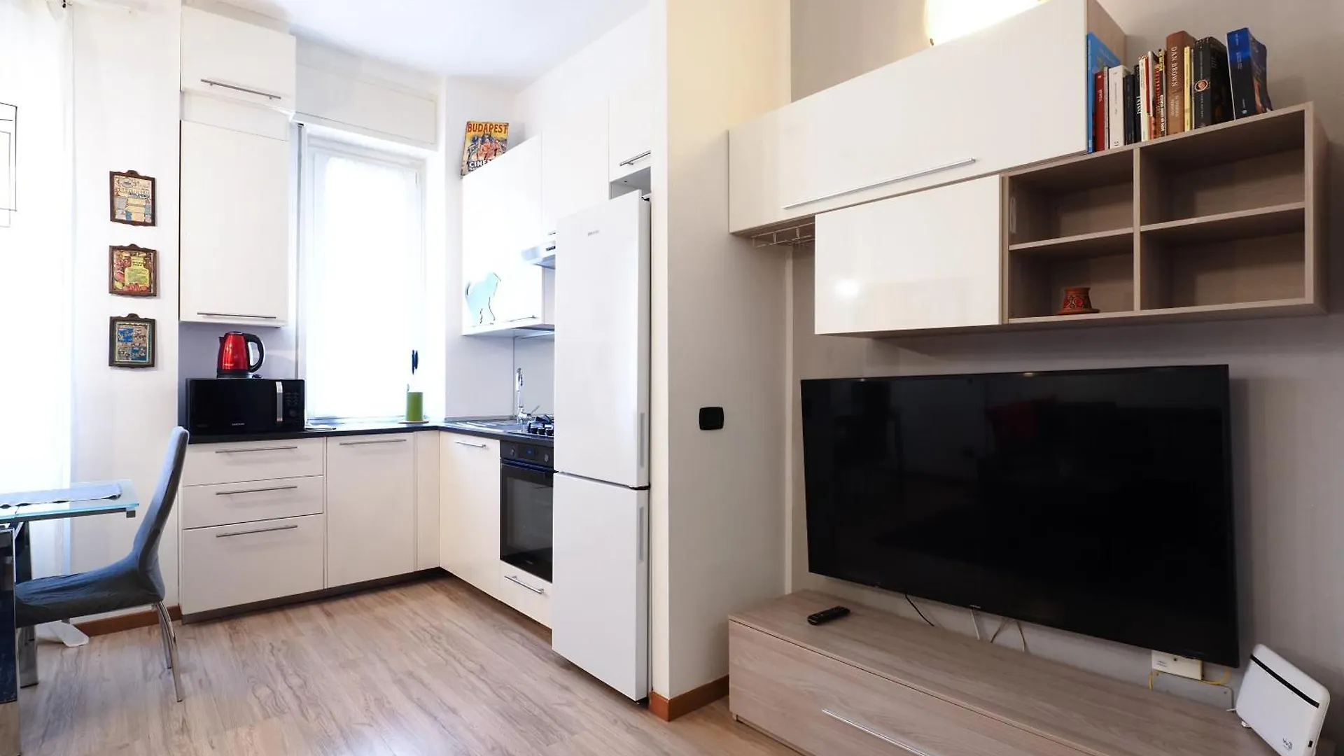 Appartamento Primopiano - Palmaria Milano Italia